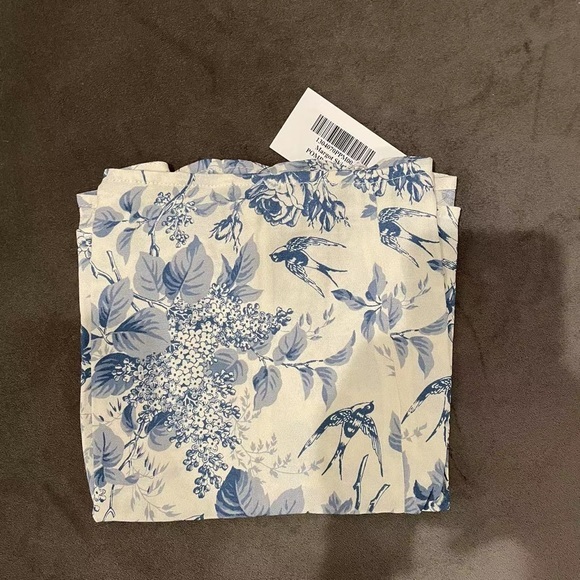 Reformation Margot Skirt in Pompadour *NWT* - Picture 4 of 5